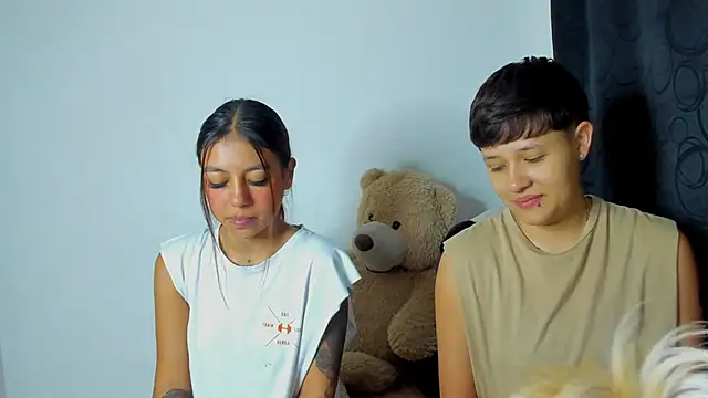 violet casper  online show from 02.09.25