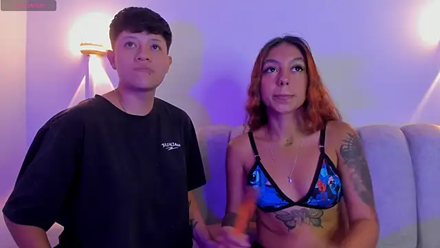 violet casper  online show from 10.01.25