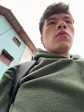 Logan smith1 online show from 10.21.25