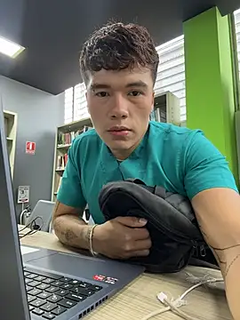 Logan smith1 online show from 03.02.26