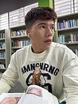 Logan smith1 online show from 03.17.26