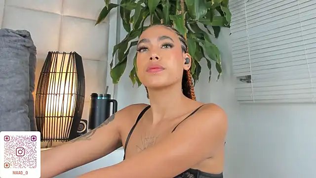 Nia Bunny online show from 03.07.25