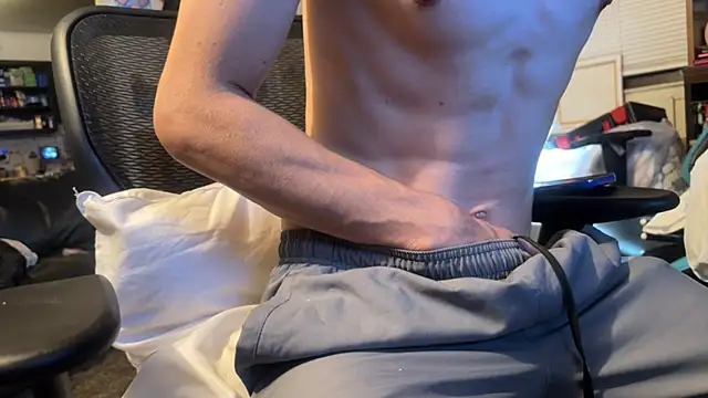 Snapshot of deadpi chatting on 10.19.25 deadpi online show from 10.19.25