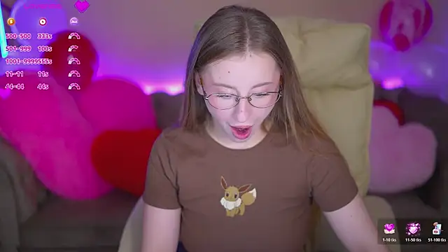 Snapshot of SilverrMoon chatting on 02.09.26 SilverrMoon online show from 02.09.26