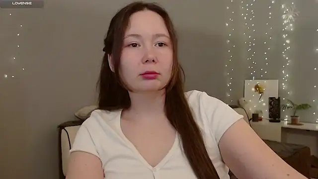 Snapshot of nextdoorbabygirl chatting on 03.15.25 nextdoorbabygirl online show from 03.15.25