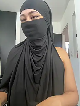 iiris  online show from 10.09.25