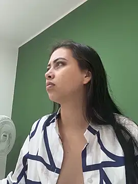 iiris  online show from 11.11.25