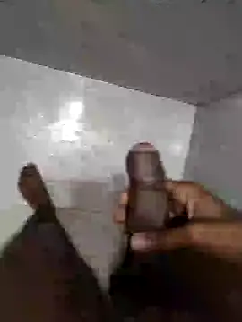 Snapshot of biggest_lund_ chatting on 01.12.25 biggest lund online show from 01.12.25