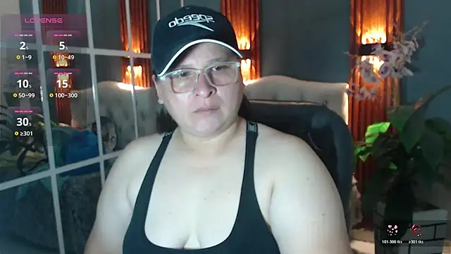 Snapshot of katty_femdom chatting on 07.02.26 katty femdom online show from 07.02.26