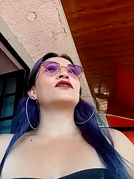 sophie banger online show from 01.30.25