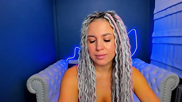 rock n roxy online show from 10.24.25