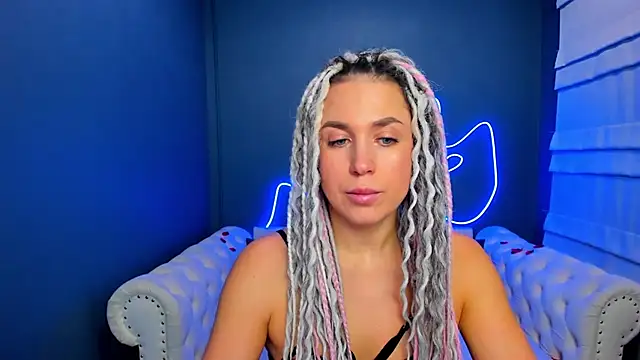 rock n roxy online show from 11.25.25