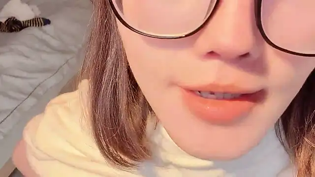 Krismil3 online show from 12.02.25