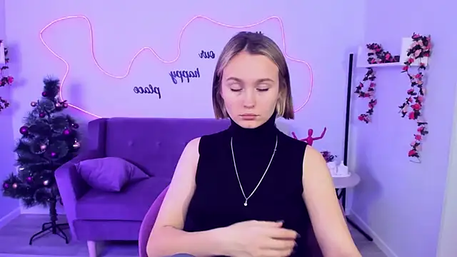 BritnieCute online show from 12.23.24