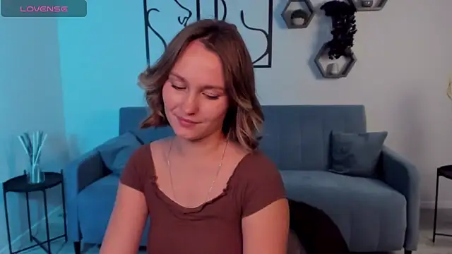 BritnieCute online show from 10.14.25