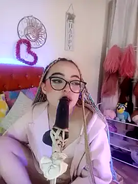 Yennastone online show from 12.22.24