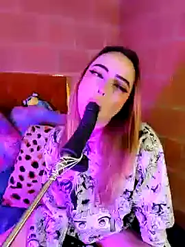 Yennastone online show from 02.20.25