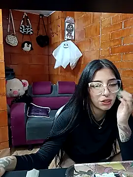 Raven  purple online show from 03.09.25