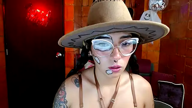 Raven  purple online show from 10.17.25