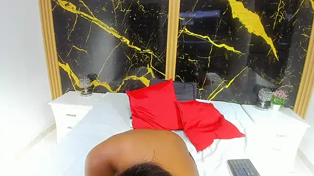 CarlieLyn online show from 02.25.26