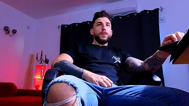 MightyAaron66 online show from 10.29.25