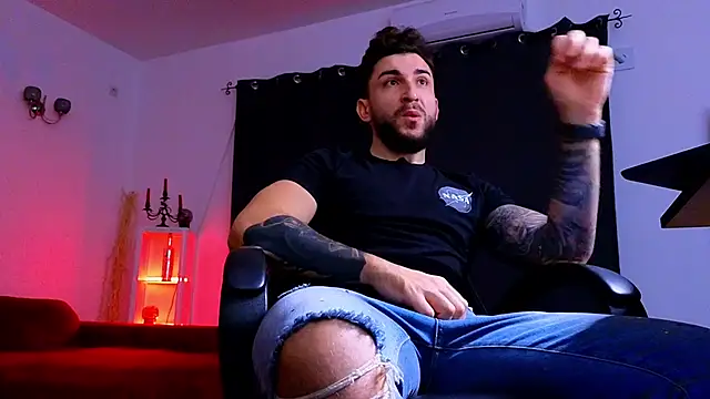 MightyAaron66 online show from 11.20.25