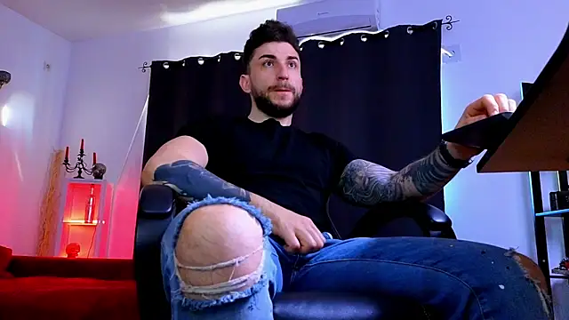 MightyAaron66 online show from 04.07.26