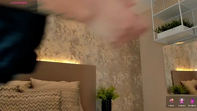 JadaKai online show from 09.15.25