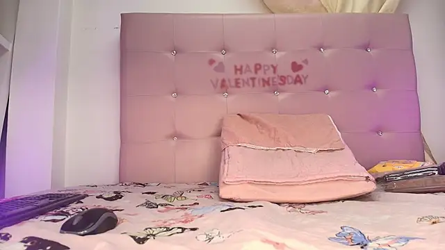 kata hazel online show from 01.20.25