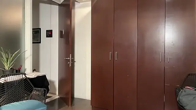 alanan881 online show from 02.28.26