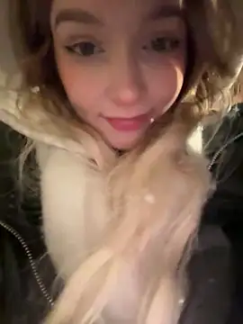 Baby Tiny online show from 02.02.25