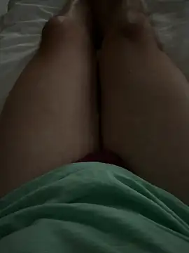 Snapshot of rundum40 chatting on 09.14.25 rundum40 online show from 09.14.25