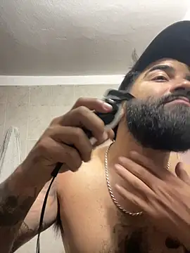 Lyon vach online show from 11.08.25