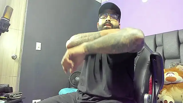 Lyon vach online show from 02.22.26