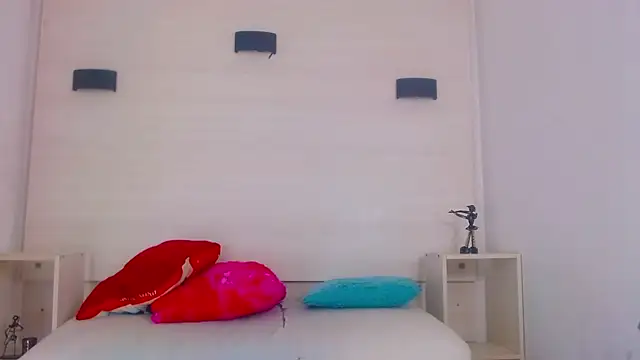 Molly Spears online show from 01.24.25