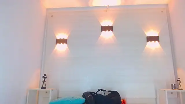 Molly Spears online show from 03.01.25