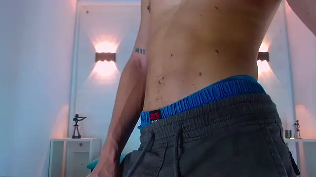 Molly Spears online show from 03.03.25