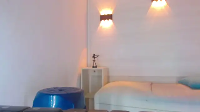 Molly Spears online show from 03.11.25