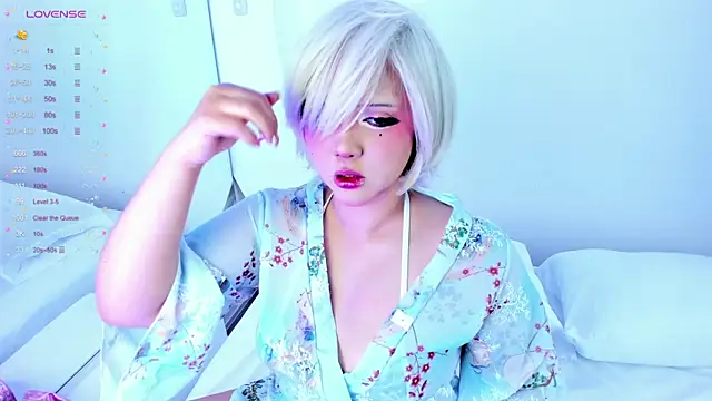 NanaOsaky online show from 02.27.25