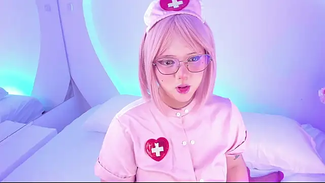 NanaOsaky online show from 01.19.26