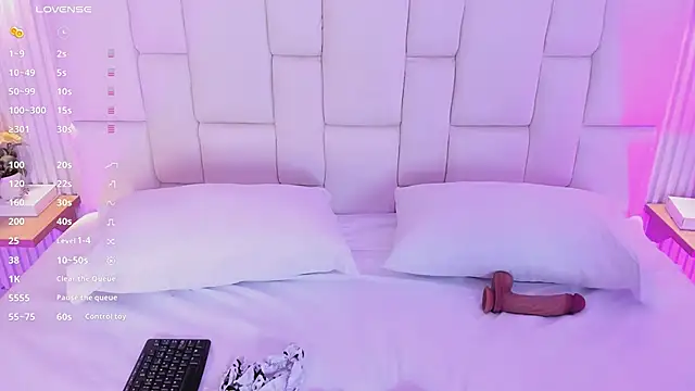 NanaOsaky online show from 03.28.26