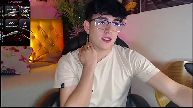 nolan twink1 online show from 01.05.25