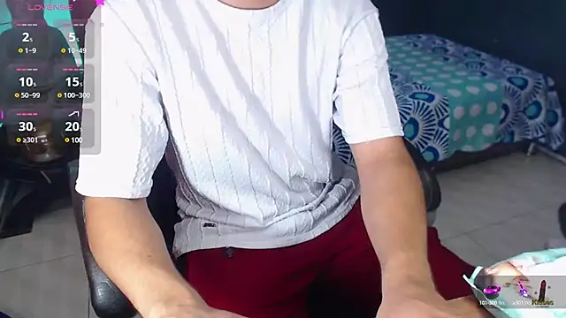 nolan twink1 online show from 02.05.25