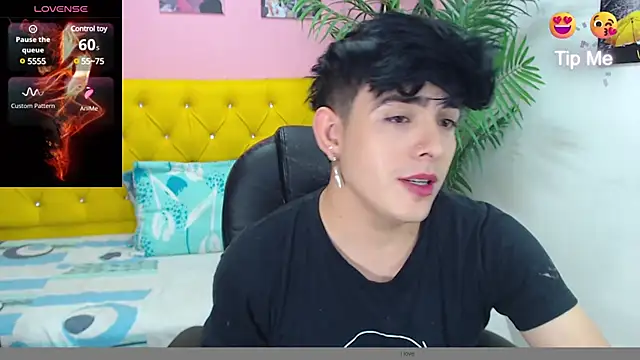 nolan twink1 online show from 02.18.25