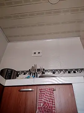 Snapshot of LaurenWelly_ chatting on 09.08.25 LaurenWelly online show from 09.08.25