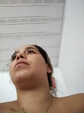 LaurenWelly  online show from 02.22.26