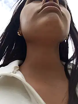 Snapshot of Nicky-7 chatting on 12.18.24 Nicky-7 online show from 12.18.24