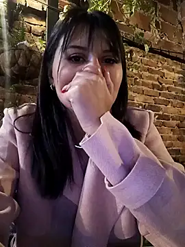 Snapshot of Nicky-7 chatting on 01.13.25 Nicky-7 online show from 01.13.25