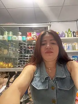 Snapshot of Cesywet chatting on 03.14.25 Cesywet online show from 03.14.25