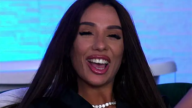 Snapshot of HaylieMilf chatting on 07.05.26 HaylieMilf online show from 07.05.26